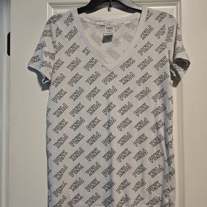 PINK Victoria's Secret Women's White Graphic Tee